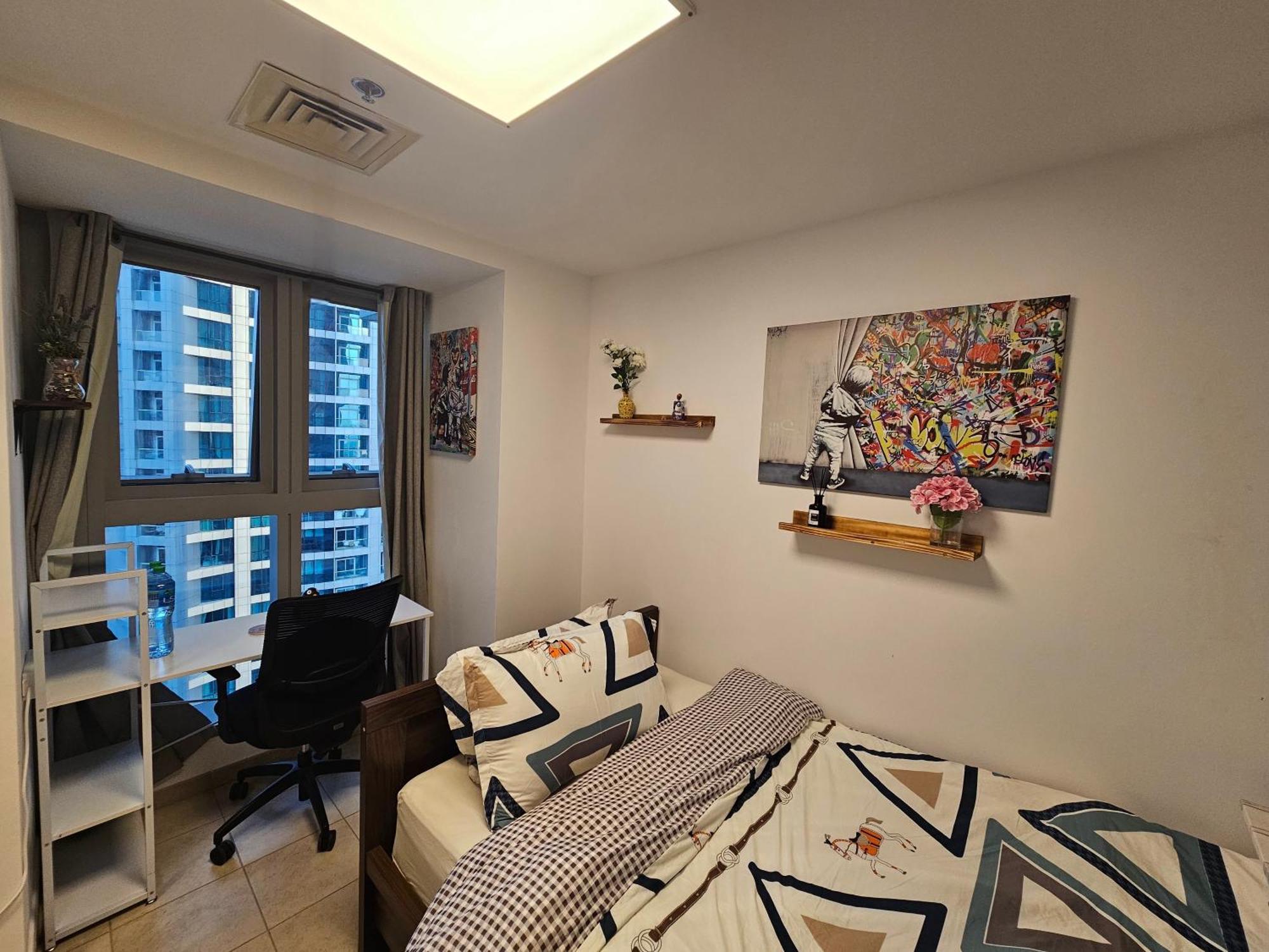 Super Host At Highest Residential Tower In The World, Private Rooms In A Shared Apartment Dubai Room photo