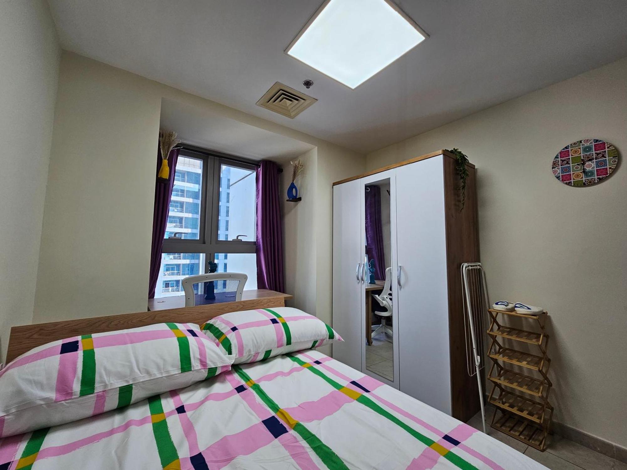 Super Host At Highest Residential Tower In The World, Private Rooms In A Shared Apartment Dubai Room photo